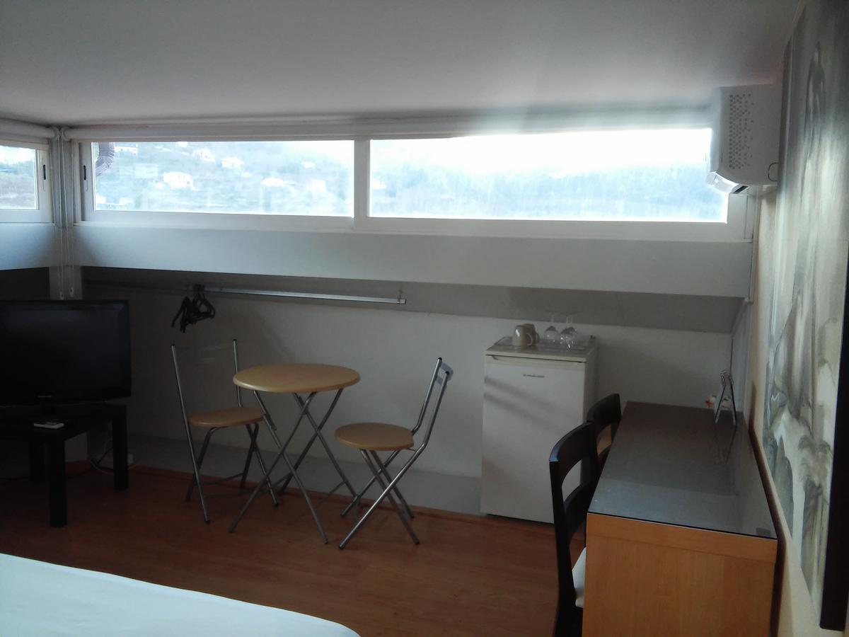 Penthouse - Low Cost Vouzela Bagian luar foto